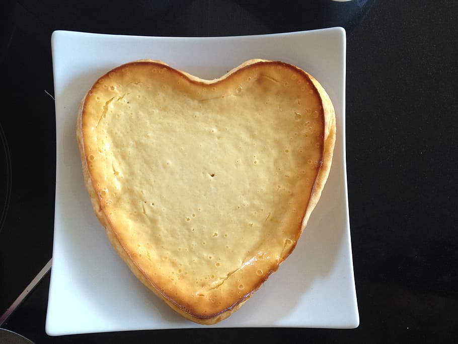 heart, cake, love, bake, heart cake, celebration, baked goods HD wallpaper