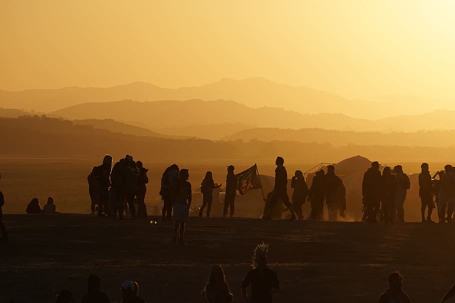 people, crowd, mountain, flag, sunset, landscape, group of people HD wallpaper