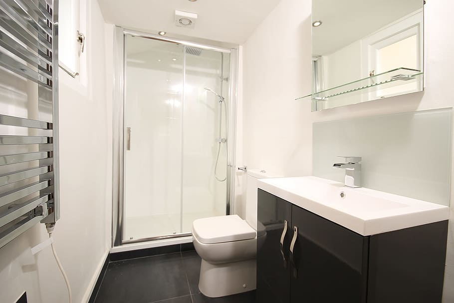 white ceramic toilet bowl near black and white vanity combo, shower, HD wallpaper