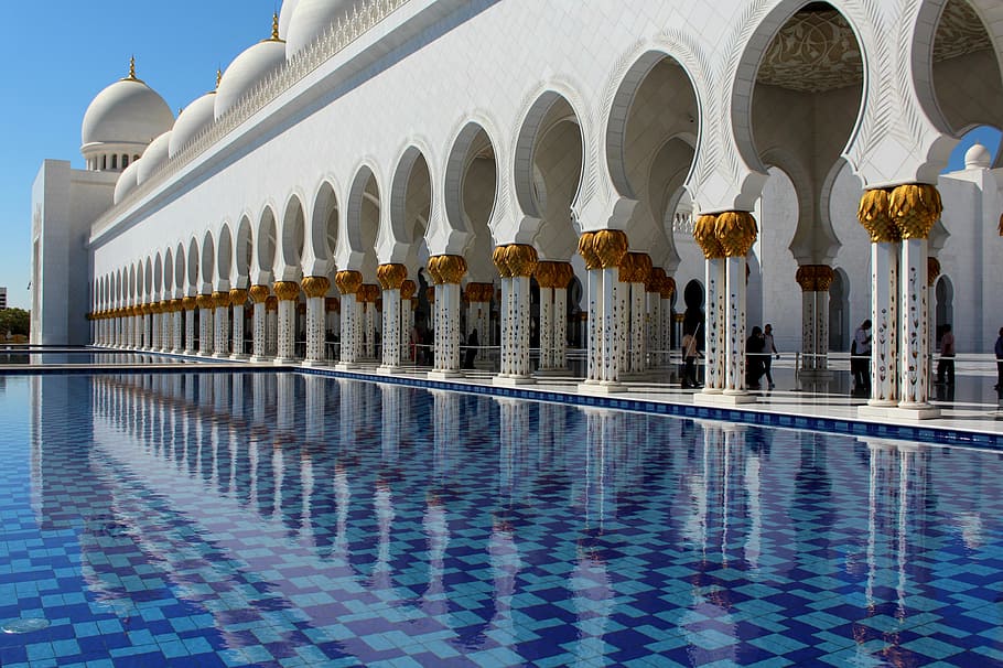 people walking inside white temple during daytime, mosque, reflecting pool HD wallpaper