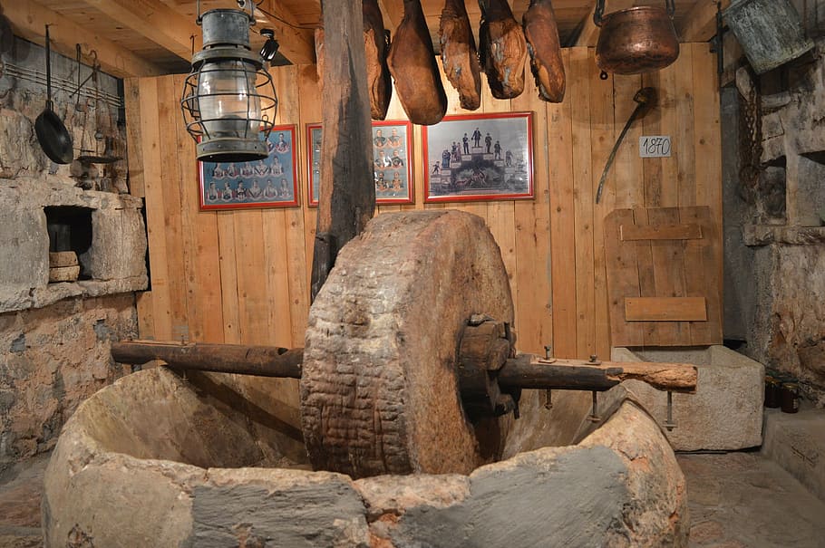 brown wooden grinder, kotor, millstone, hams, tradition, cold cuts HD wallpaper