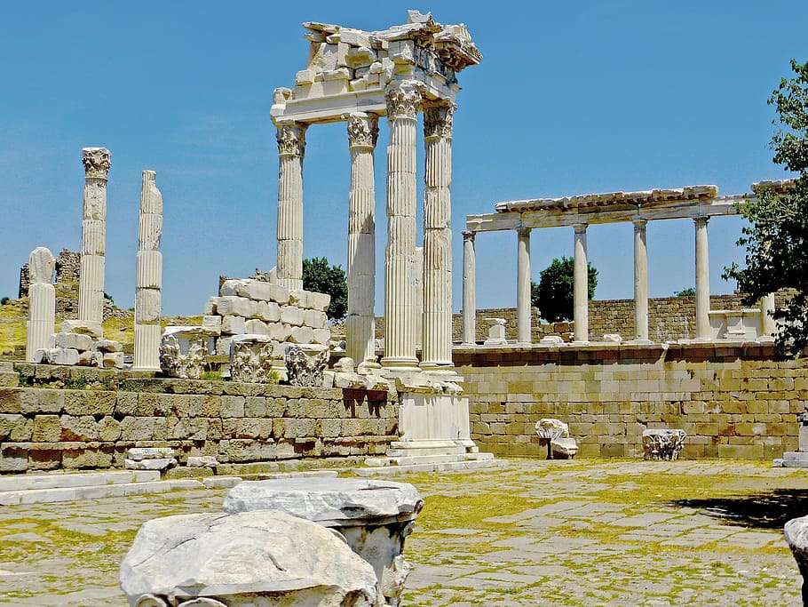 white concrete pillars during daytime, ruins, columns, pergamon HD wallpaper