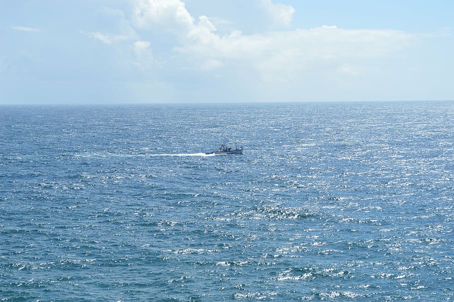 boat, fishing, ocean, immensity, peniche, sea, horizon over water, HD wallpaper