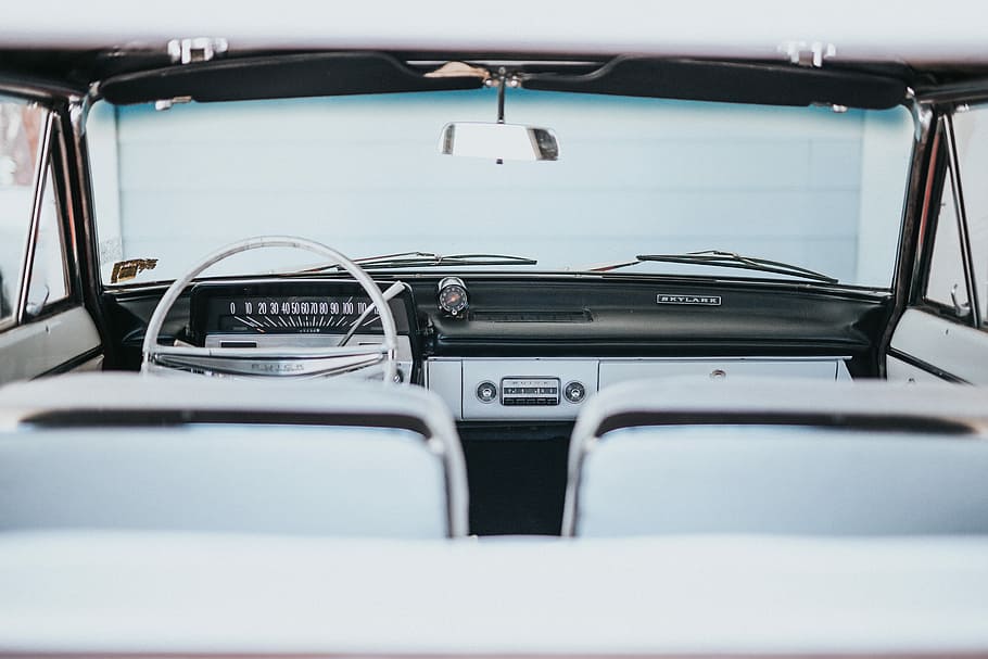focus photo of white and black vehicle, white and black vehicle interior HD wallpaper