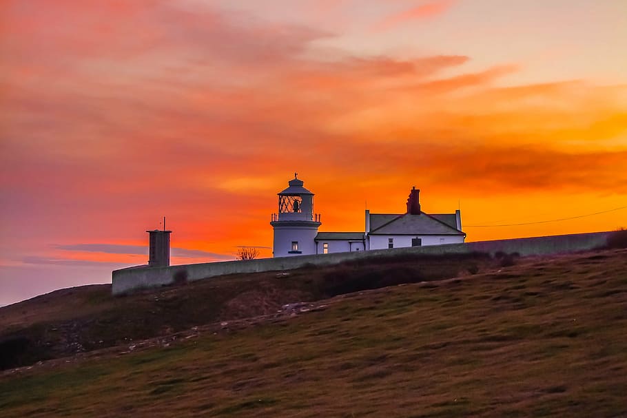 lighthouse under sunset sky, durlston lighthouse, architecture HD wallpaper