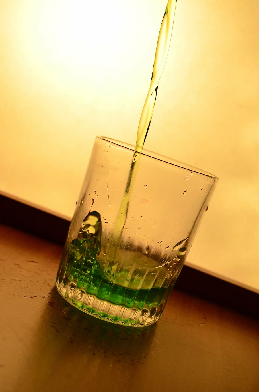 liquid, green, juice, glass, splash, pouring, alcohol, drink, HD wallpaper