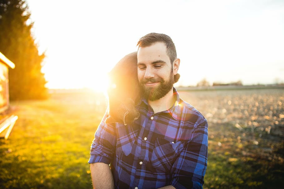 beard, farmer, man, person, portrait, smile, sunrise, sunset HD wallpaper