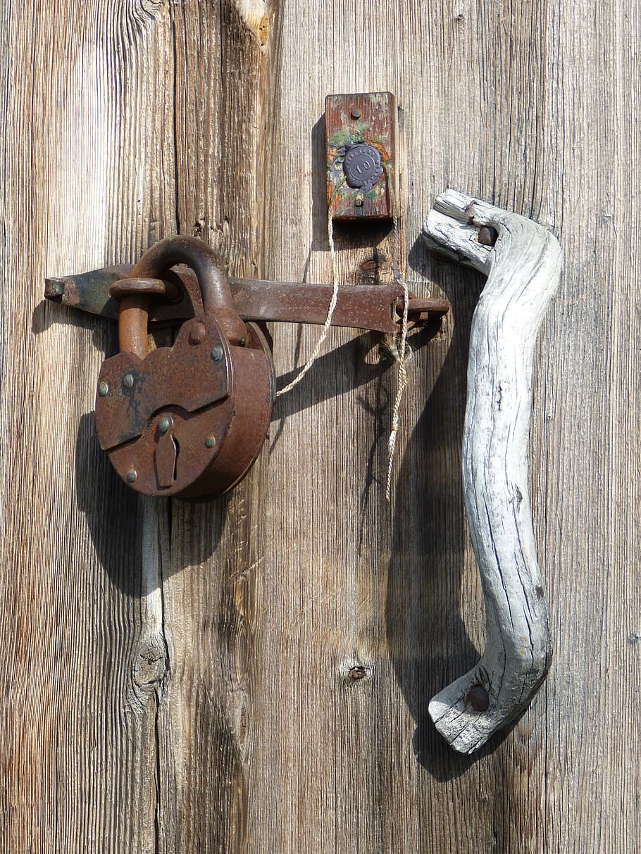 padlock, old, wood, castle, input, door, metal, capping, door lock, HD wallpaper