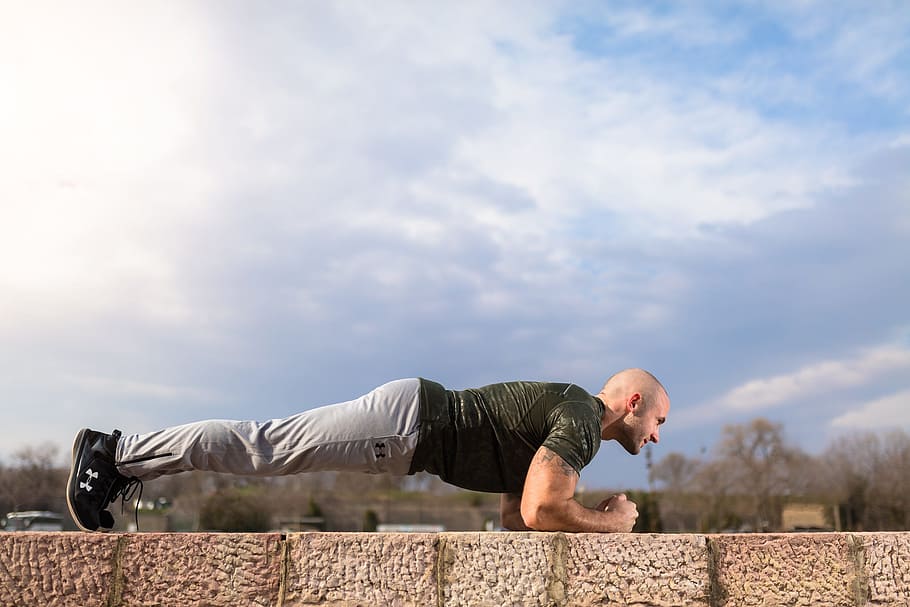 man push up, plank, abs, sport, fitness, bodybuilding, outdoor