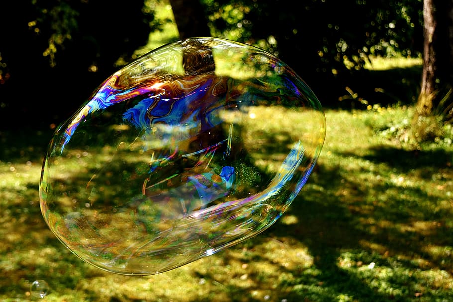 soap bubble, huge, large, make soap bubbles, wabbelig, iridescent HD wallpaper