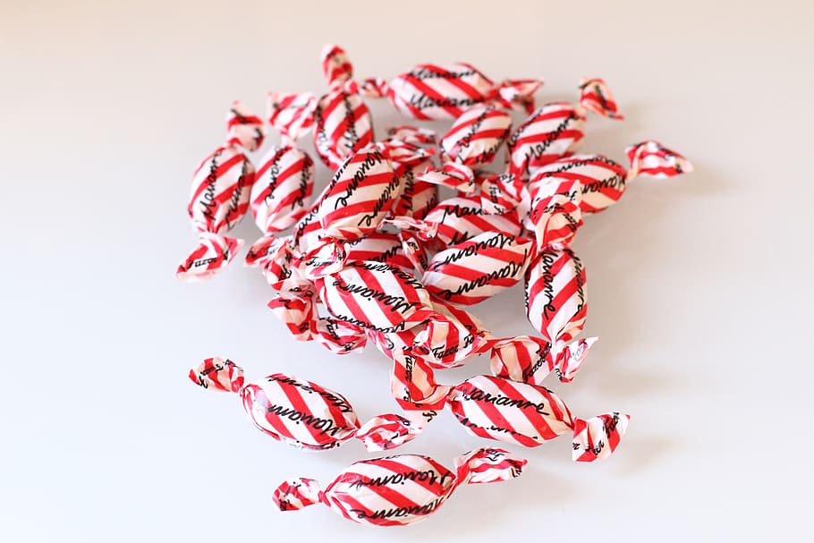 candy, tablet, mint, striped, good, mint chocolate, studio shot HD wallpaper