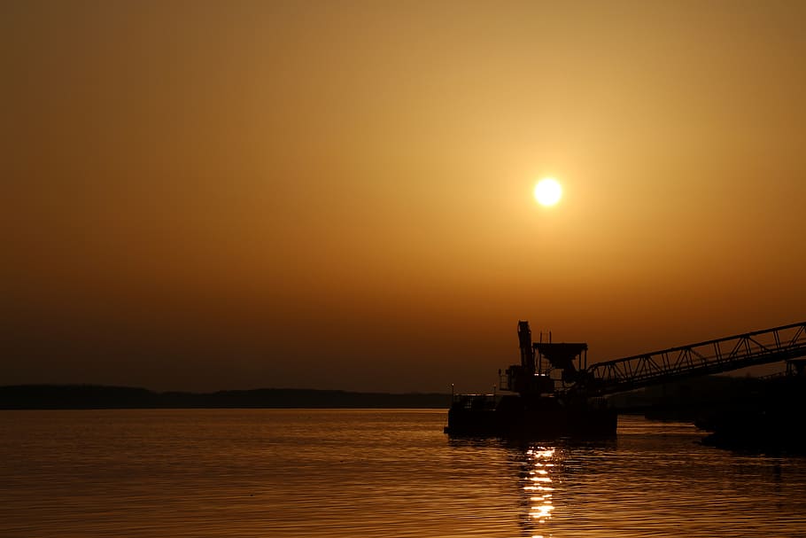 vessel, water, sunset, red, steamer, sky, orange color, reflection HD wallpaper