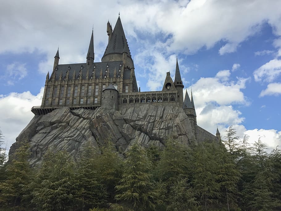 grey and brown castle photography, hogwarts, harry potter, osaka