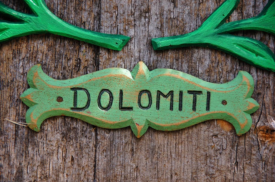 label, written, ladinia, carving, green, wood, dolomites, italy, HD wallpaper