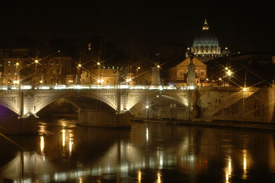 brown concrete buildings near water during night time, st peters basilica, HD wallpaper