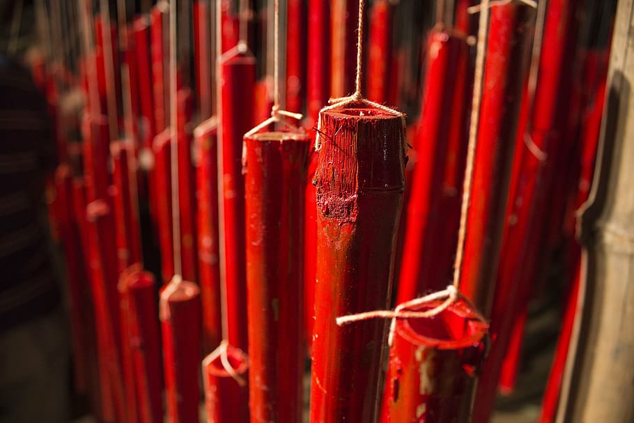 bamboo, bansh, red, red bansh, string, hanging, decoration HD wallpaper