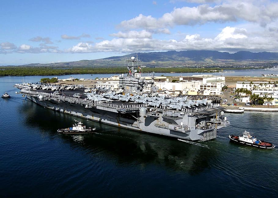boat approaching structure, pearl harbor, hawaii, sky, clouds HD wallpaper