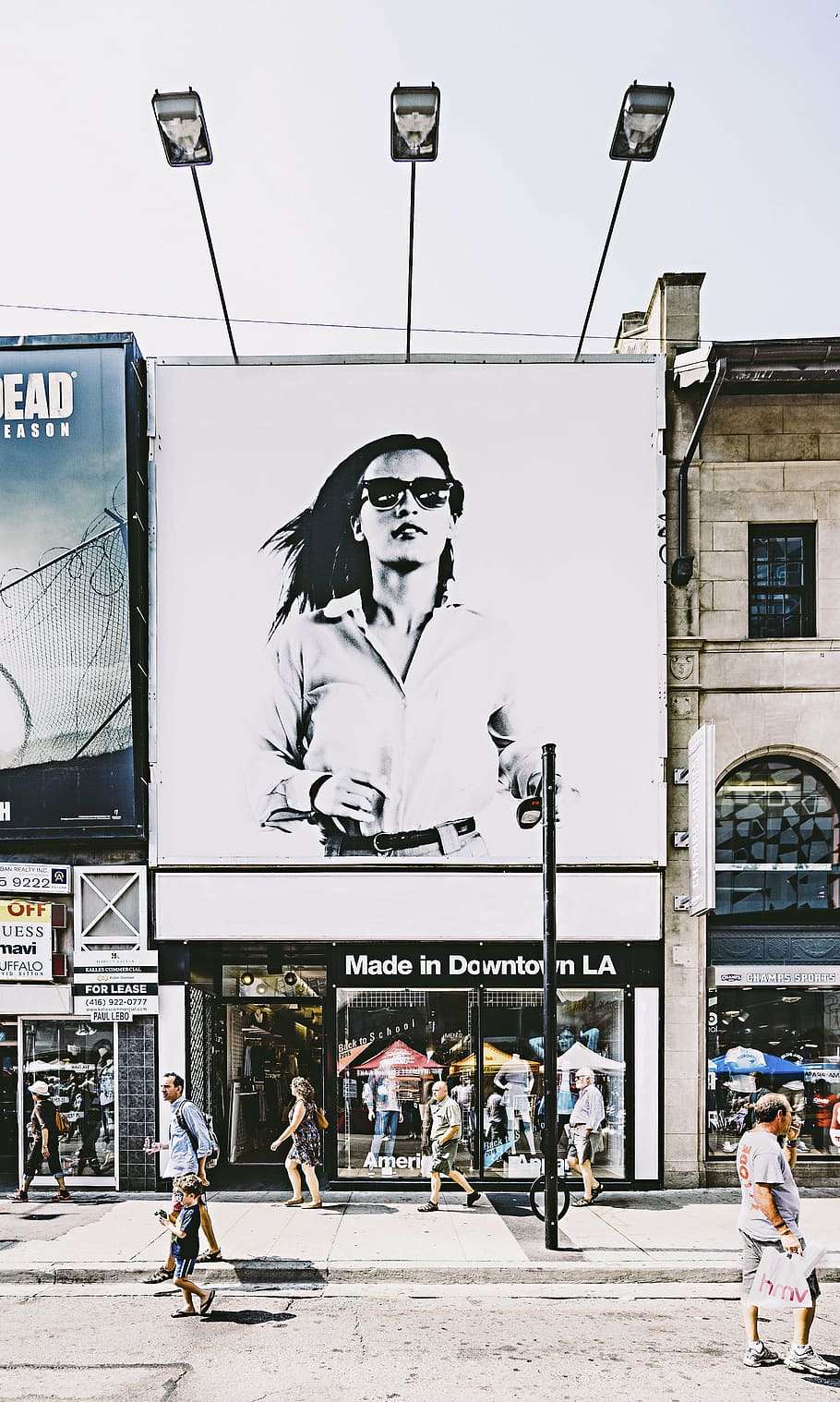 person showing billboard of woman, architecture, building, design HD wallpaper