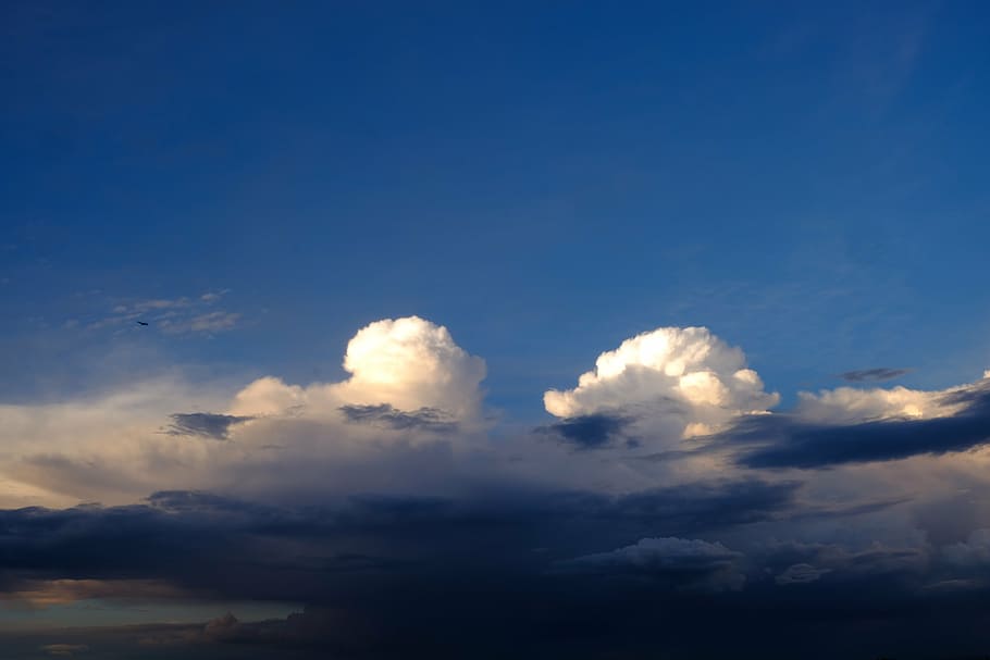 clouds, thunderstorm, sky, weather, storm clouds, nature, mood HD wallpaper