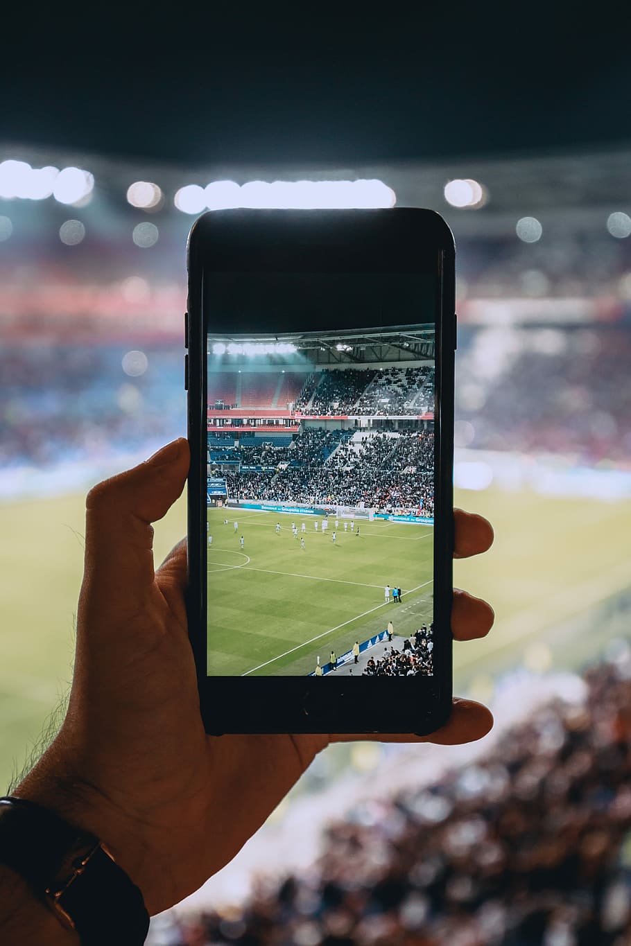 HD wallpaper: person taking photo using black smartphone, focus photography  of person taking photo of soccer players using iPhone | Wallpaper Flare