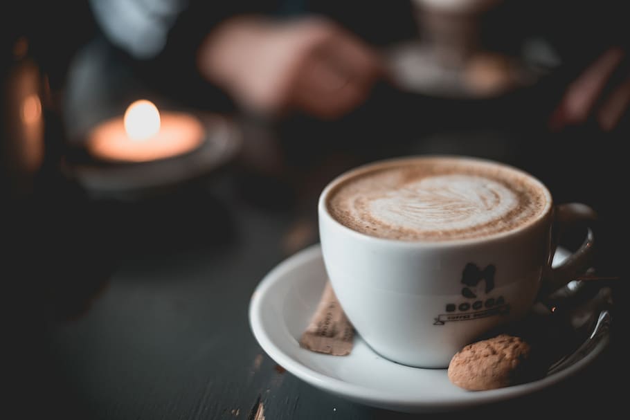 white ceramic mug with cappuccino, white ceramic teacup set with latte HD wallpaper