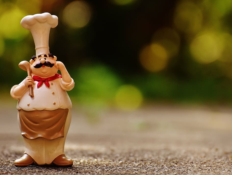 shallow focus chef ceramic figurine, chefs, figures, funny HD wallpaper