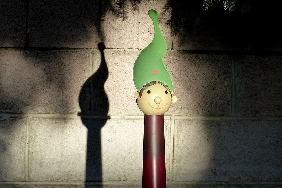background, wall, dwarf, shadow, shadow play, representation HD wallpaper