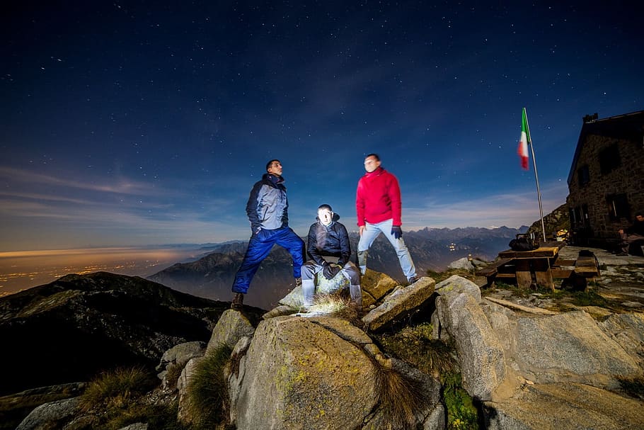 Mountain, Amici, Stars, sky, rock - object, cloud - sky, night HD wallpaper