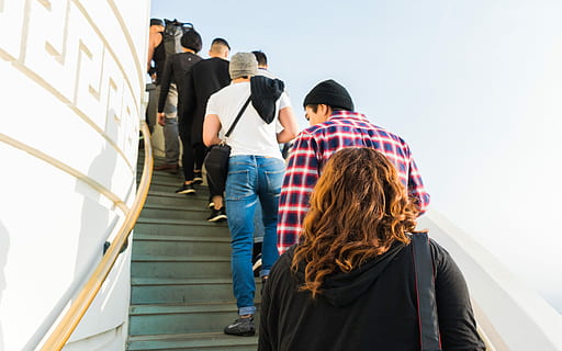 group of people on stairs under clear white sky, group of people lining on stairs HD wallpaper