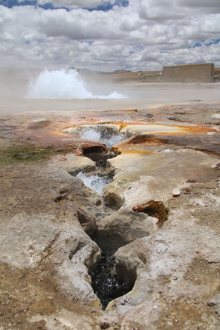 10 Reasons Why We Should Use Geothermal Energy | Greener Ideal