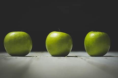 Green apples, dark, fruit, healthy, minimalistic, simplistic HD wallpaper