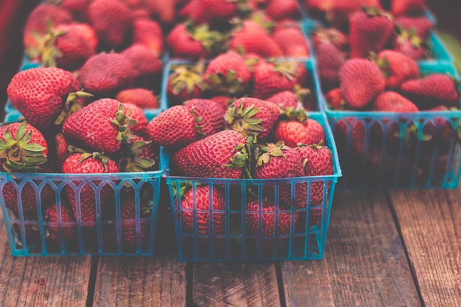 boxes of strawberries on table, strawberries on blue plastic trays HD wallpaper