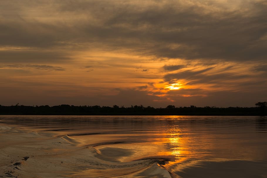 calm body of water during golden hour, sunset, landscape, evening sun HD wallpaper