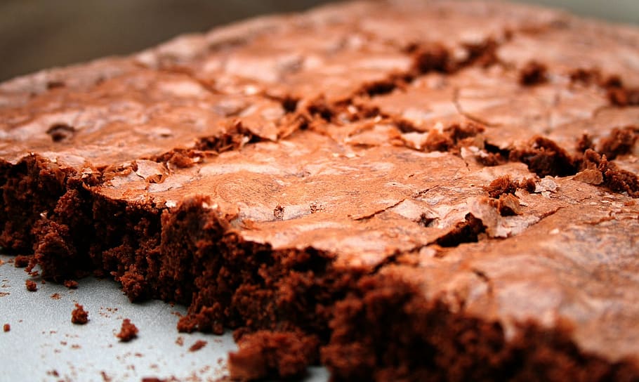 brownies, fudge brownies, snack, chocolate, delicious, treat, HD wallpaper