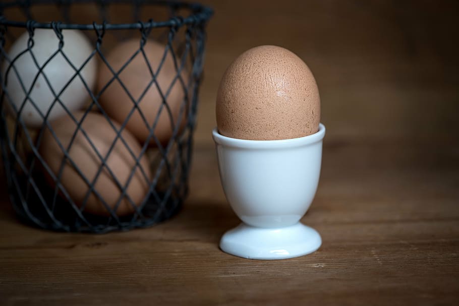 egg, hen's egg, brown egg, basket, food, nutrition, eat, chicken eggs HD wallpaper