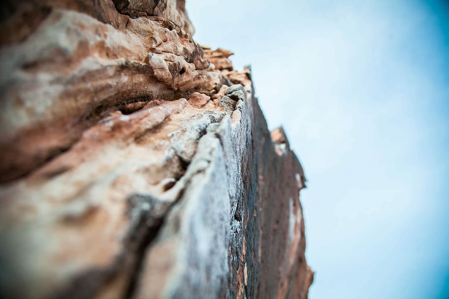 mountain during daytime, selective focus photography of rock formation HD wallpaper