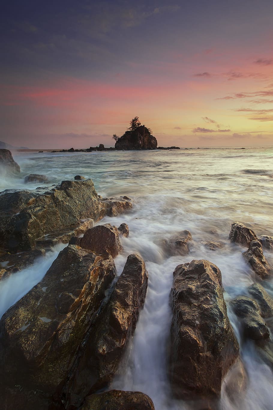 Running Water on Brown Rocks during Yellow Sunset, beach, coastline HD wallpaper