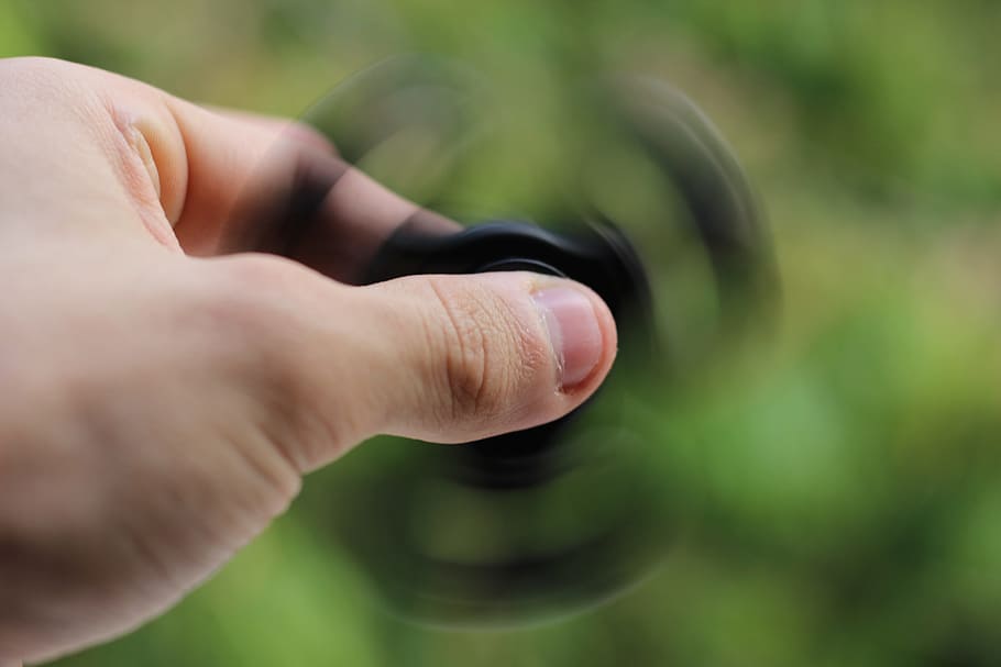 hand spinner, fidget spinner, spinning, spinner toy, anti-stress HD wallpaper