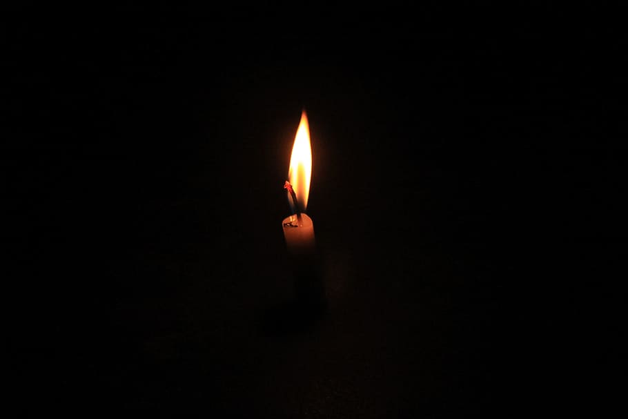 close-up photo of lit candle in the dark, Candlelight, Shadow HD wallpaper