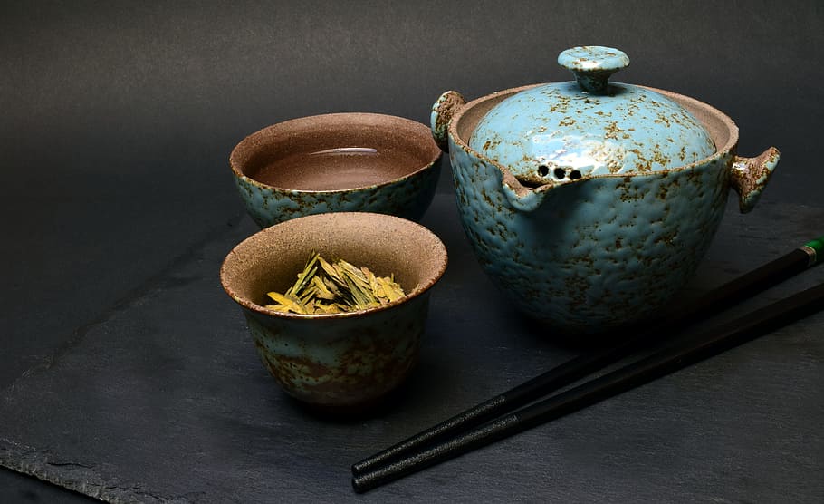 three blue-and-brown ceramic jars, tee, tea set, chinese, china HD wallpaper