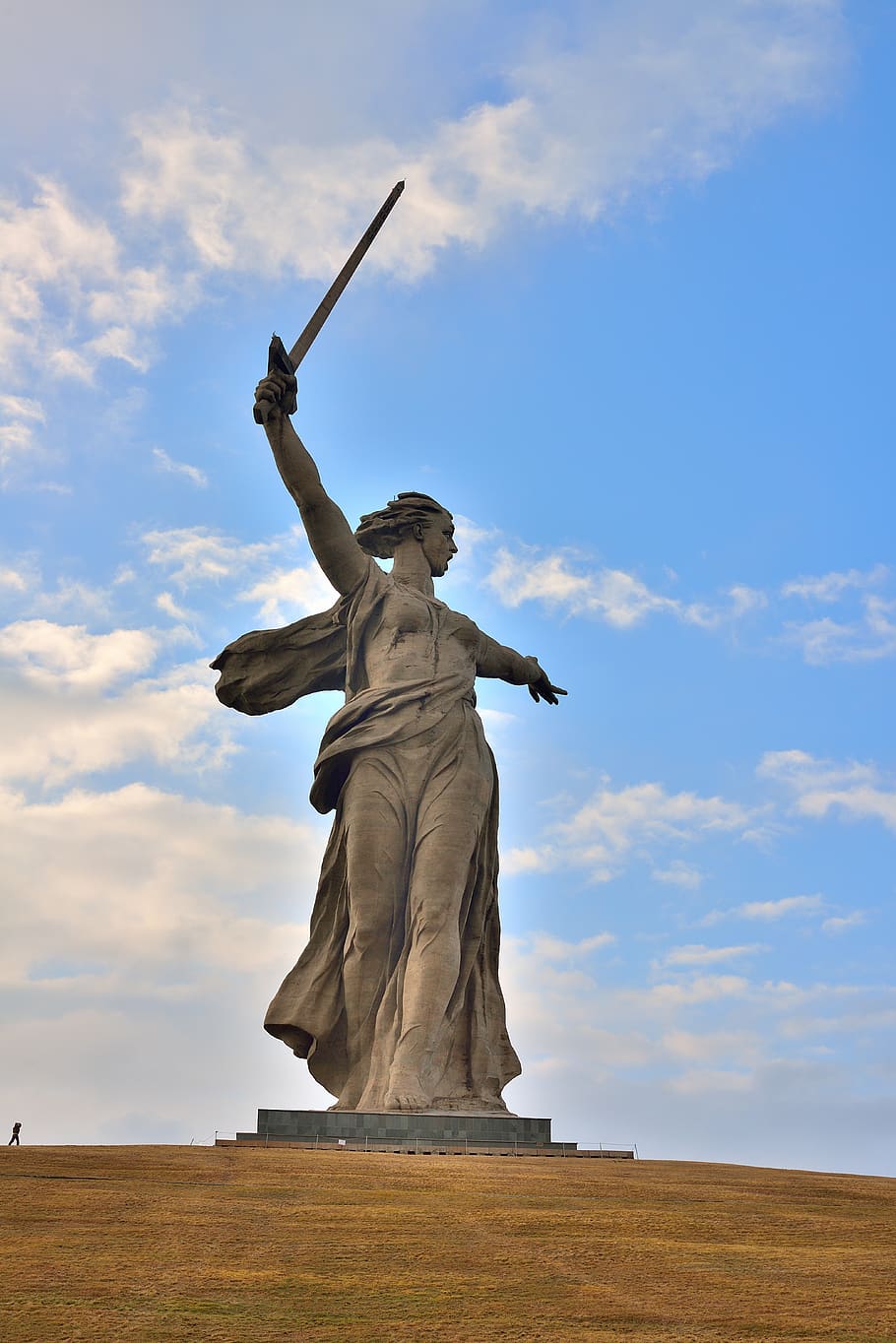 volgograd, mother motherland, stalingrad metro station, monument