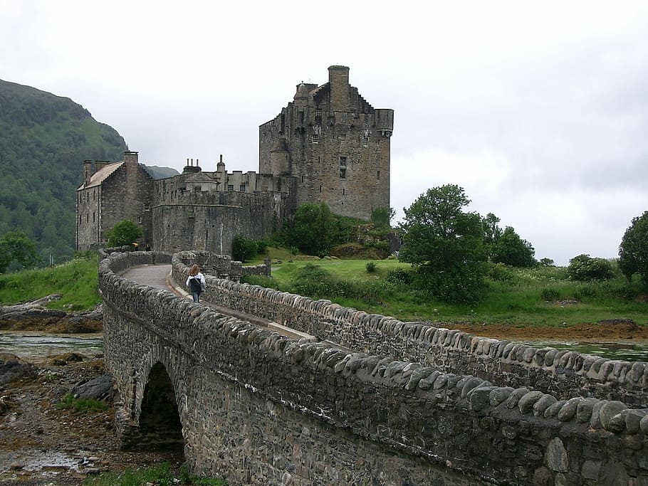 Castle, Eilean Donan, Scotland, Loch, highlands, landmark, landscape HD wallpaper