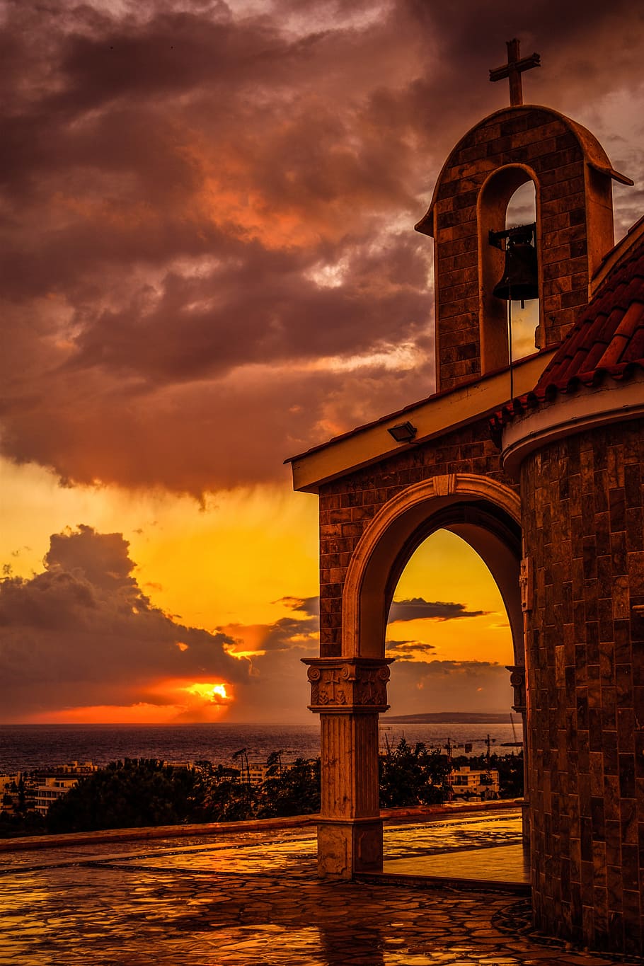 gray brick chapel, church, architecture, belfry, sunset, light, HD wallpaper