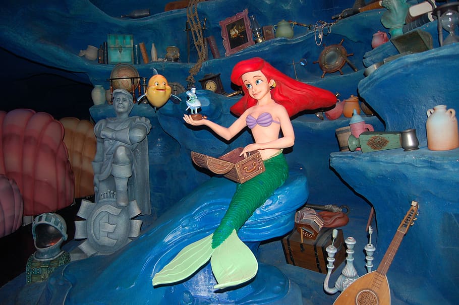 closeup photo of Ariel figurine, little mermaid, disney, disney world, HD wallpaper