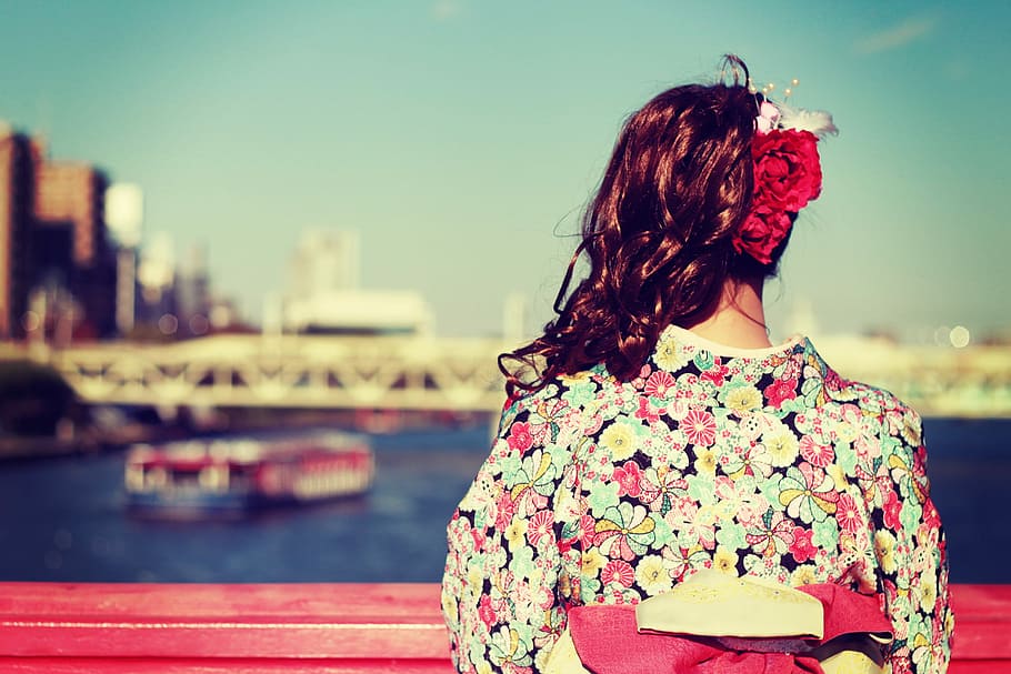 woman in red and black floral traditional dress with flower headdress, HD wallpaper