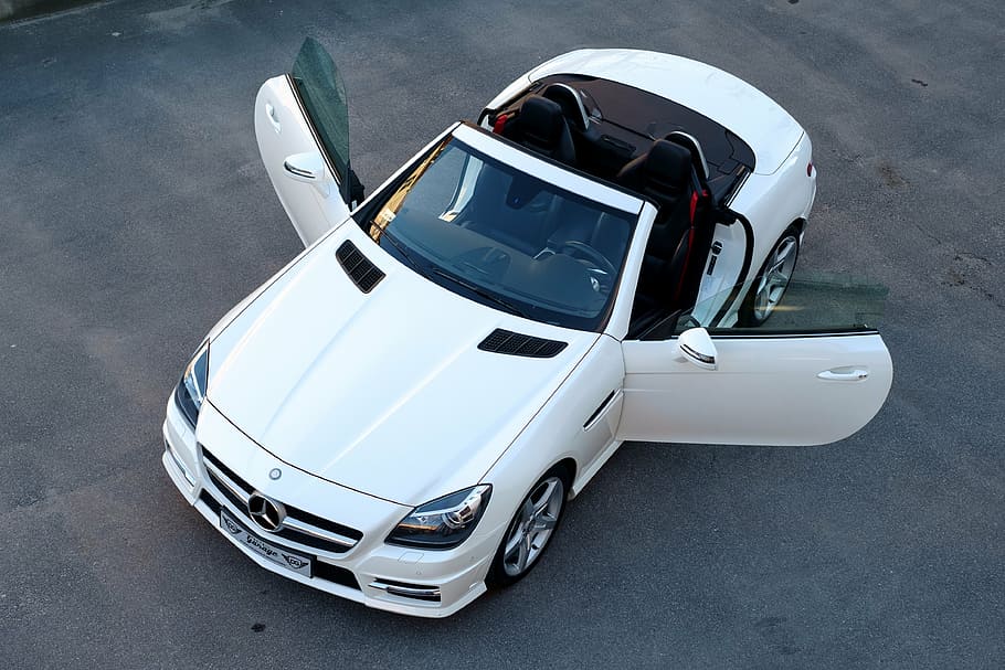 white Mercedes-Benz convertible coupe on gray concrete pavement at daytime, HD wallpaper