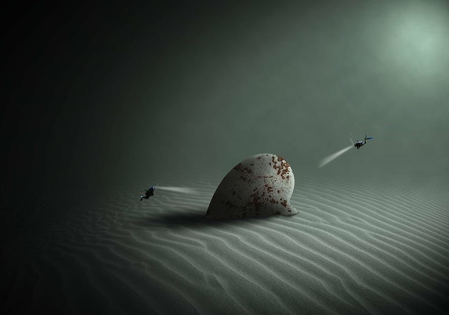 underwater photography of two divers, heart, sea, studio shot HD wallpaper