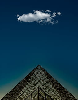 unicorn cloud formation, glass pyramid under blue sky, louvre HD wallpaper