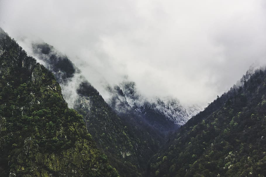 green mountains with cloudy sky, green mountains with clouds HD wallpaper
