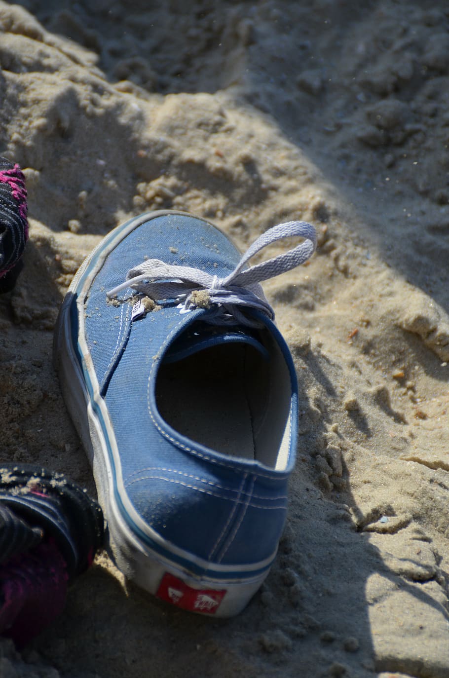 shoe, sand, sneakers, beach, outdoors, sport, nature, day, land HD wallpaper